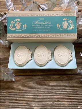 Avon Avonshire Cream Fragranced Soap Trio